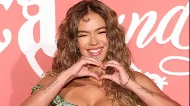 Karol G derrochó clase y belleza en la revista Vogue Latinoamérica Karol G derrochó clase y belleza en la revista Vogue Latinoamérica