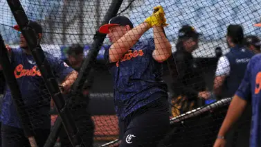 LVBP: Balbino Fuenmayor sigue encendido y alcanza una marca histórica de Jesús Guzmán LVBP: Balbino Fuenmayor sigue encendido y alcanza una marca histórica de Jesús Guzmán