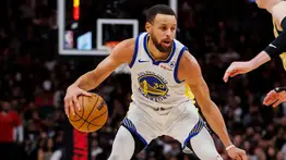  ¡BOMBA NBA! Stephen Curry destrona a LeBron James como el jugador mejor pagado en 2025