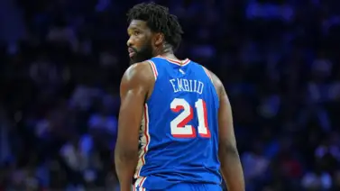¡Le buscan salida! Joel Embiid en la cuerda floja con los Philadelphia 76ers ¡Le buscan salida! Joel Embiid en la cuerda floja con los Philadelphia 76ers