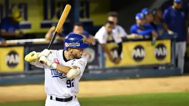 LVBP: Andrelton Simmons disparó primer cuadrangular en Venezuela LVBP: Andrelton Simmons disparó primer cuadrangular en Venezuela