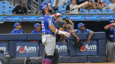 LVBP: Tiburones reaccionó con fúrica ofensiva y triple play matador de Leones (+Video) LVBP: Tiburones reaccionó con fúrica ofensiva y triple play matador de Leones (+Video)
