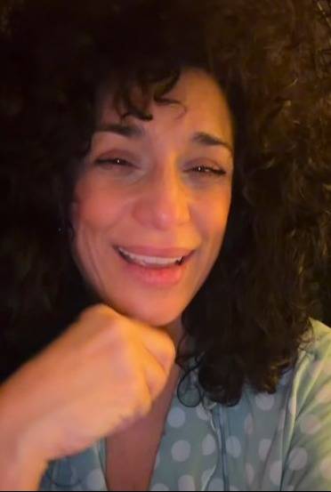 ¿Qué le pasó a Karina? La enfermedad que afectó su voz y la alejó de la música ¿Qué le pasó a Karina? La enfermedad que afectó su voz y la alejó de la música