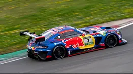 Duelo de leyendas en el GT World Challenge: ¿Quién gana entre Verstappen vs Valentino Rossi?