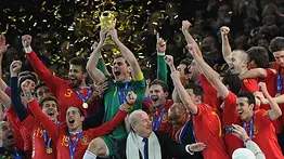 Campeón del mundo con España regresa del retiro y ficha por este equipo