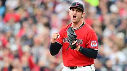 Una noche para la historia: la abrumadora exhibición de Gavin Williams en playoffs