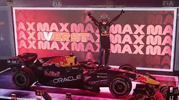 Fórmula 1: Max Verstappen domina Singapur y tacha un pendiente