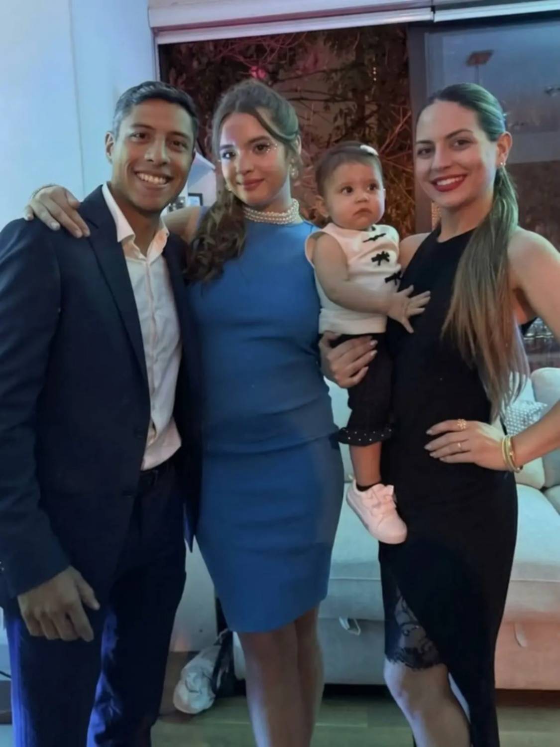 Hija de Mónica Spear cumple 18 años rodeada del amor de sus padres adoptivos Hija de Mónica Spear cumple 18 años rodeada del amor de sus padres adoptivos
