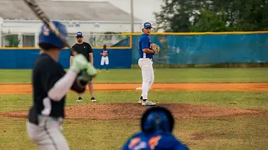 Ricardo Ferrer impulsa una nueva generación de lanzadores en Florida Memorial University Ricardo Ferrer impulsa una nueva generación de lanzadores en Florida Memorial University