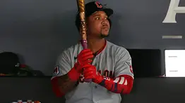 MLB: José Ramírez persigue este récord de Omar Vizquel