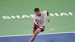 Rafael Jódar tumba a Medvedev en Shanghái y hace historia en los Masters 1000