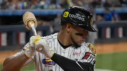 LVBP: Por esta razón salió Kenedy Corona del roster de Leones