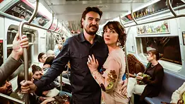 ¿Boda en secreto? Marisa Román da indicios de haberse casado