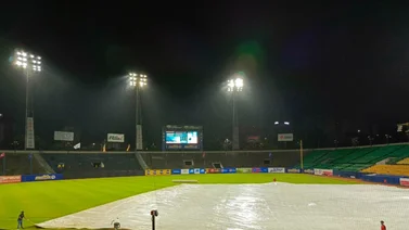 LVBP: Lluvia no permite desenlace del compromiso entre Caribes y Bravos 