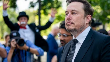 Elon Musk ofrece 1.000 millones de dólares para que este sea el nuevo nombre de Facebook 
