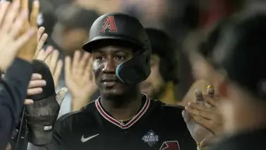 MLB: ¡Guante de lujo! Geraldo Perdomo sorprende una vez más con joyita a la defensiva (+Video) MLB: ¡Guante de lujo! Geraldo Perdomo sorprende una vez más con joyita a la defensiva (+Video)