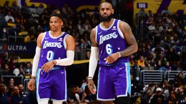 NBA: ¿Relación rota? Russell Westbrook le niega el saludo a LeBron James (+Video) NBA: ¿Relación rota? Russell Westbrook le niega el saludo a LeBron James (+Video)