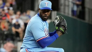 MLB: El curioso dato que consiguió Aroldis Chapman con los Rangers