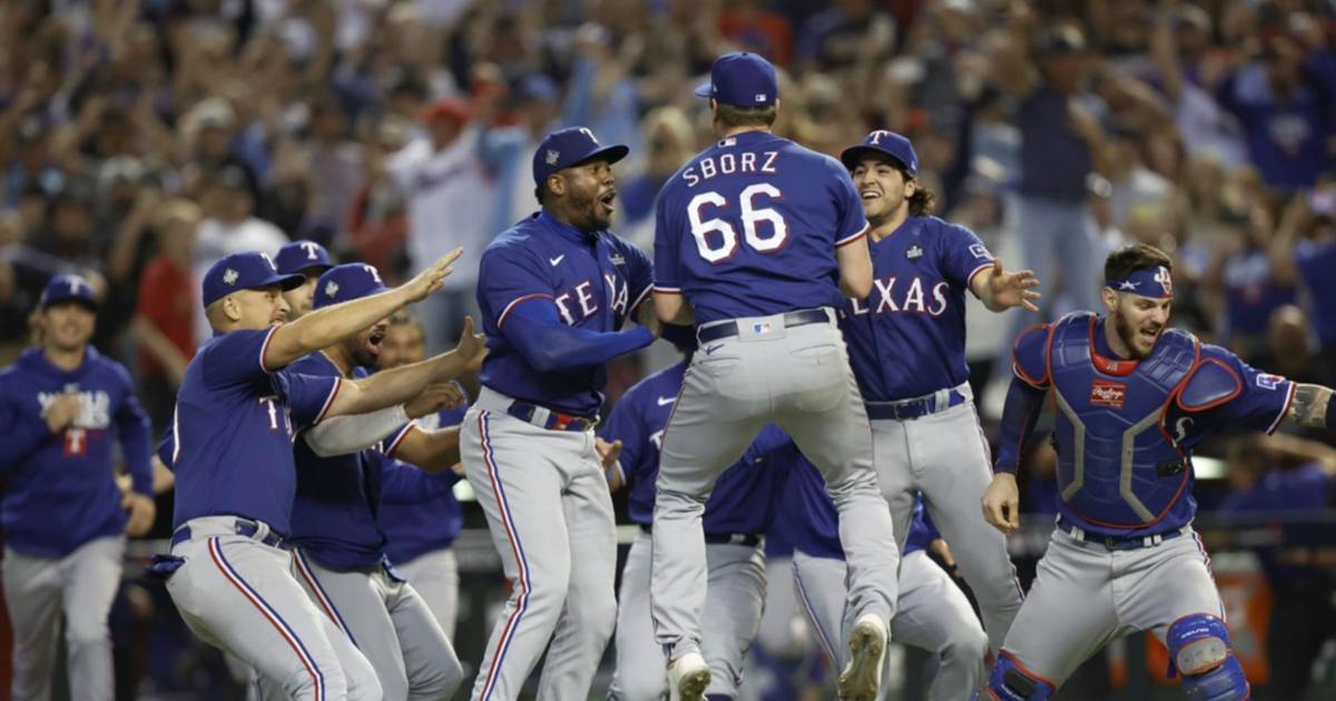 MLB: ¿Cuánto dinero recibe cada jugador de los Rangers de Texas por ...