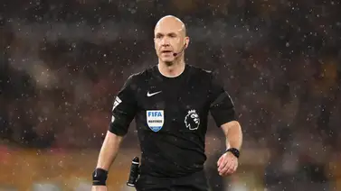 Bajan a segunda división a árbitro inglés tras cometer grave error (+Video) Bajan a segunda división a árbitro inglés tras cometer grave error (+Video)