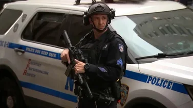 Responsable del doble asesinato de un hombre y su hijo en Brooklyn murió en enfrentamiento con la policía (+Video)