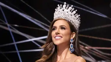 Producida y rindiendo honor al cerro Ávila Parte Diana Silva al Miss Universo
