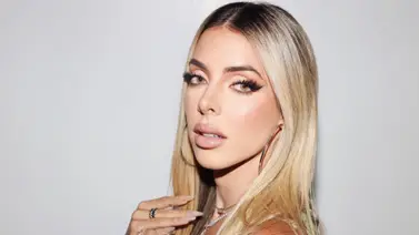 Corina Smith derrocha talento y belleza en la industria musical 