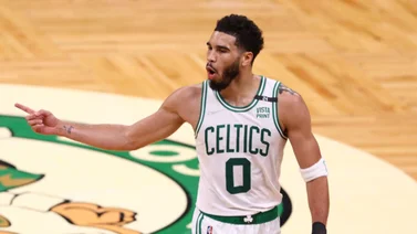 NBA: Jason Tatum logra un récord de puntos por encima de LeBron James y Michael Jordan