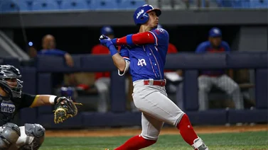 ¿Cuáles son los jugadores que han estado en Grandes Ligas y la LVBP en 2023?