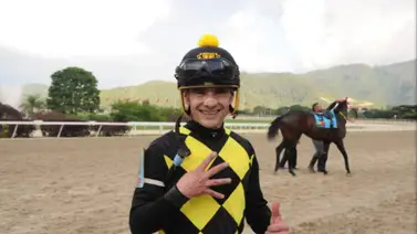 Ángel Castillo logra su primer triunfo en Estados Unidos después de su exitosa visita en La Rinconada (+Video) Ángel Castillo logra su primer triunfo en Estados Unidos después de su exitosa visita en La Rinconada (+Video)