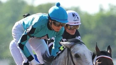 No vas a creer la cantidad de carreras que ganó este venezolano ayer en Estados Unidos 