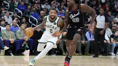 NBA: Damian Lillard sigue los pasos de LeBron James con este récord de puntos (+Video) NBA: Damian Lillard sigue los pasos de LeBron James con este récord de puntos (+Video)
