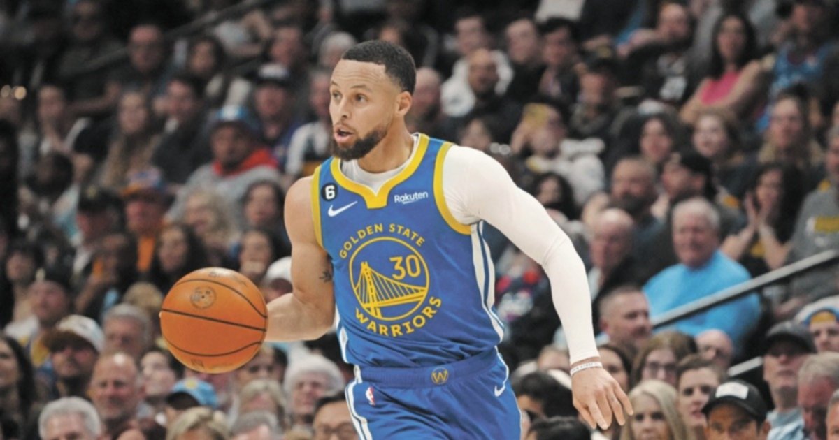 Nba ¡on Fire Mira El Récord De Stephen Curry Con Golden State Warriors Durante El Inicio De 3956