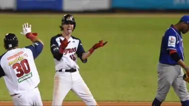 LVBP: Los Tigres siguen en racha y superan a Tiburones LVBP: Los Tigres siguen en racha y superan a Tiburones