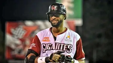 LIDOM: Henry Urrutia fue el más gigante del Cibao LIDOM: Henry Urrutia fue el más gigante del Cibao