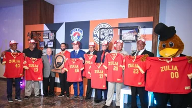 LVBP: ¡Es hermosa! Águilas jugará con camisa retro ante Magallanes (+Fotos)