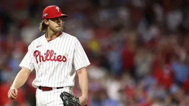 Aaron Nola: Un pez gordo que ya es agente libre Aaron Nola: Un pez gordo que ya es agente libre