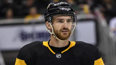 Sospechoso del homicidio involuntario del jugador de hockey Adam Johnson fue puesto en libertad 