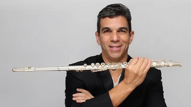 ¡No te lo pierdas! La música clásica de Huáscar Barradas brilla en los Grammy Latinos