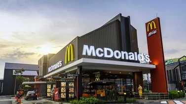 McDonald's trae de regreso su tarta de Navidad para la época de fiestas