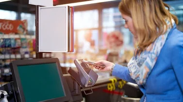 Walmart, Costco y Wegmans implementan nuevas medidas de seguridad en sus tiendas