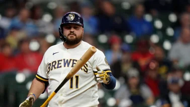 MLB: El mexicano Rowdy Tellez y los Cerveceros de Milwaukee separan caminos