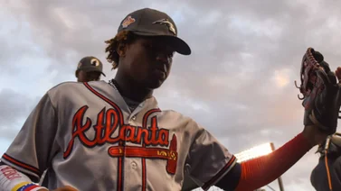 ¡"Abusador" desde joven! Vea el premonitorio premio que recibió Ronald Acuña Jr. hace seis años (+Foto)