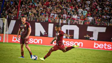 La Vinotinto visita Perú con ganas de hacer historia (Previa) La Vinotinto visita Perú con ganas de hacer historia (Previa)