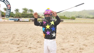 Jinete ganador de triple corona reaparece en La Rinconada
