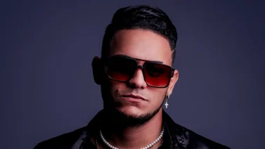 Mayora, la nueva promesa de la música estrena “Me quedé sin ti”