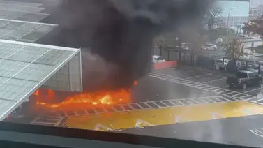 Descartan terrorismo tras la fuerte explosión de un vehículo cerca de las Cataratas del Niágara Descartan terrorismo tras la fuerte explosión de un vehículo cerca de las Cataratas del Niágara