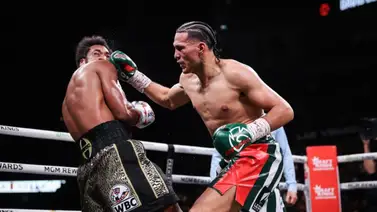 David Benavidez quedó listo para enfrentar al Canelo Álvarez y envió contundente mensaje (+Video) David Benavidez quedó listo para enfrentar al Canelo Álvarez y envió contundente mensaje (+Video)