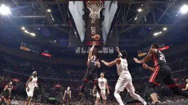 NBA: ¡Plagados de lesiones! Miami Heat pierde a su estrella para importante duelo ante Milwaukee Bucks NBA: ¡Plagados de lesiones! Miami Heat pierde a su estrella para importante duelo ante Milwaukee Bucks