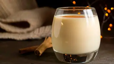 El ponche crema toma su turno: Conozca su preparación y cuántos nombres tiene  El ponche crema toma su turno: Conozca su preparación y cuántos nombres tiene
